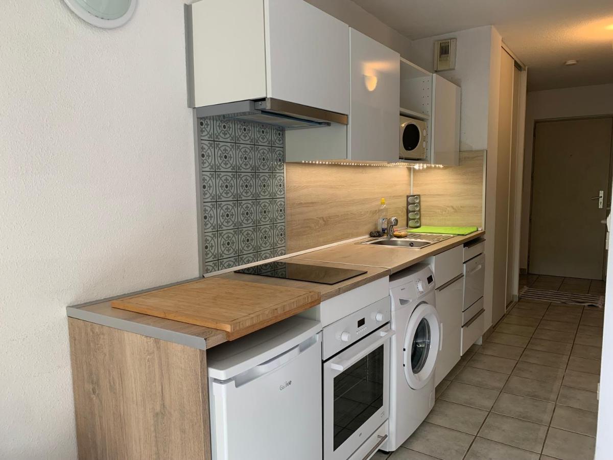 Les Appartements De La Marina Sanary-sur-Mer Eksteriør billede