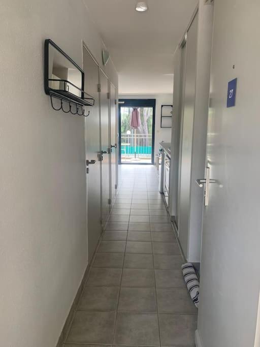 Les Appartements De La Marina Sanary-sur-Mer Eksteriør billede