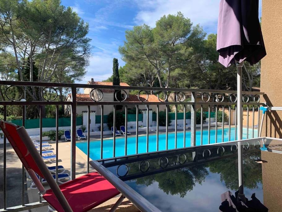 Les Appartements De La Marina Sanary-sur-Mer Eksteriør billede