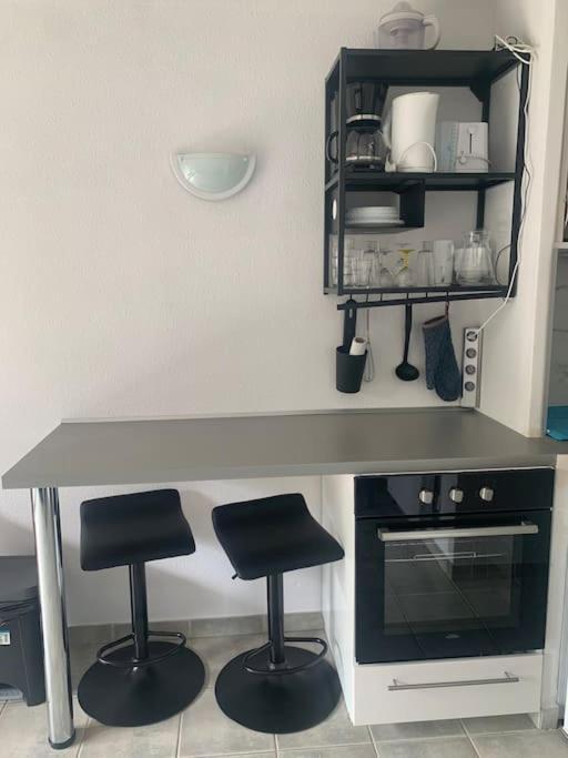 Les Appartements De La Marina Sanary-sur-Mer Eksteriør billede