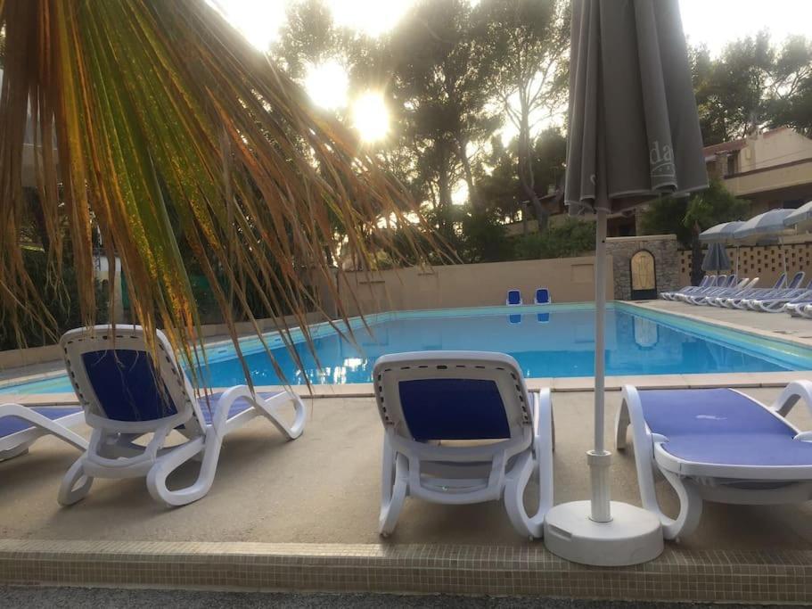Les Appartements De La Marina Sanary-sur-Mer Eksteriør billede