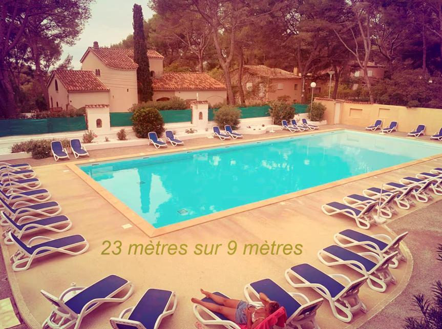 Les Appartements De La Marina Sanary-sur-Mer Eksteriør billede