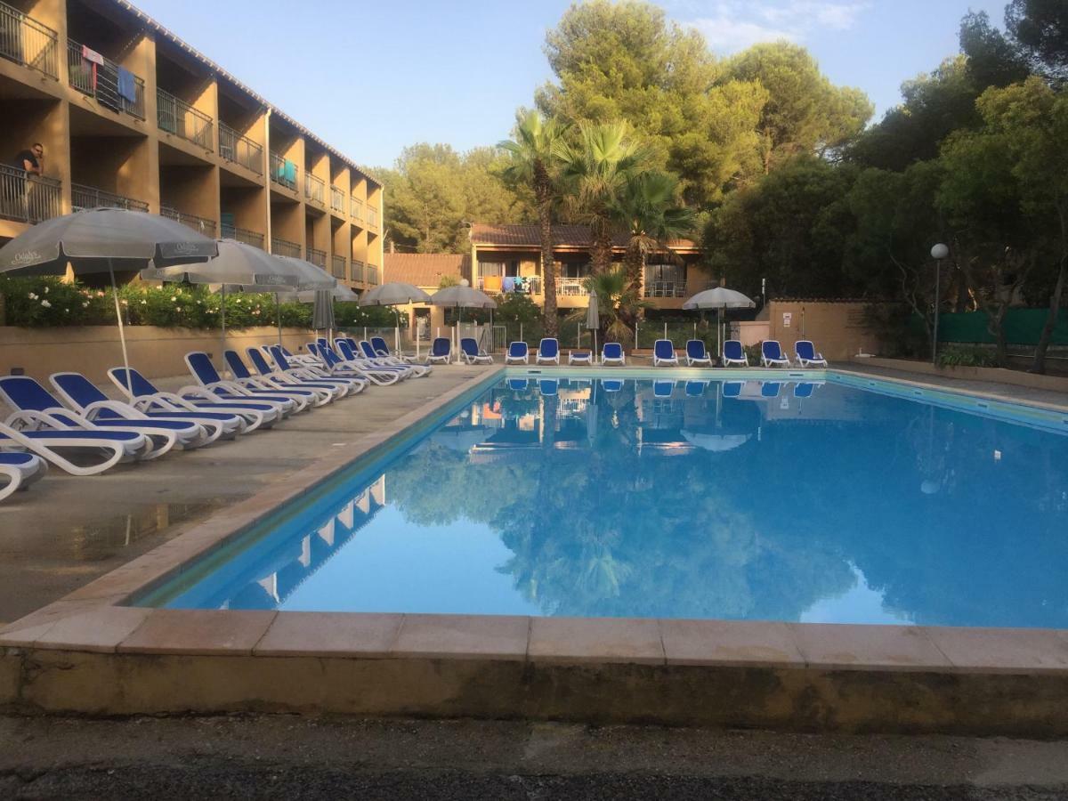 Les Appartements De La Marina Sanary-sur-Mer Eksteriør billede
